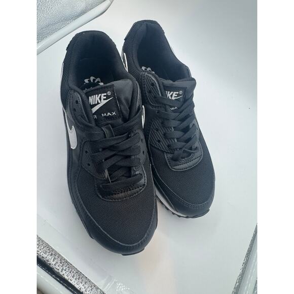 Nike Air Max 90 SNEAKER Junior size 6 5 BLACK/WHITE NWOB - Picture 5 of 7